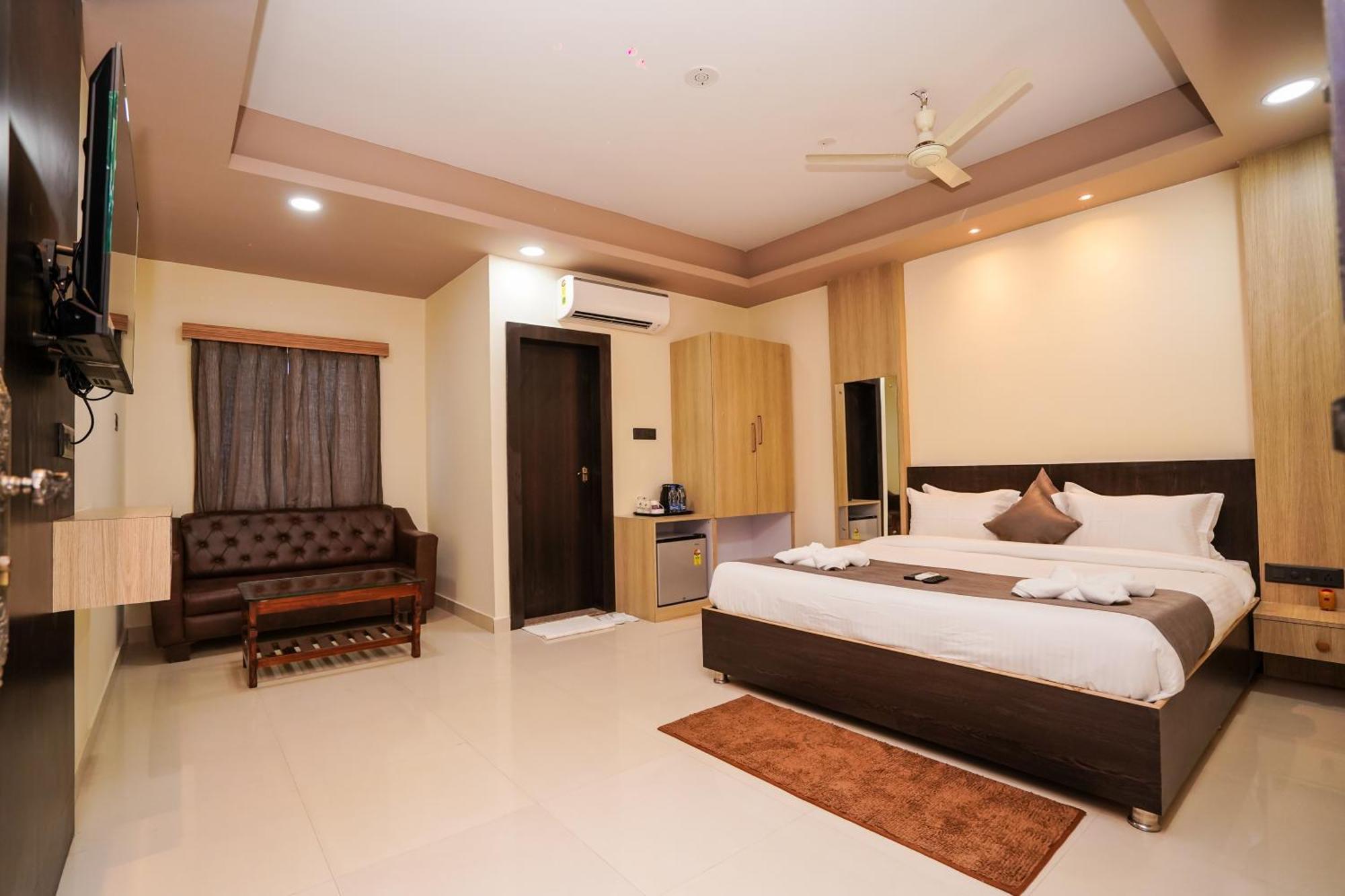 Hotel Middleton Nxt Bhubaneswar Exteriör bild